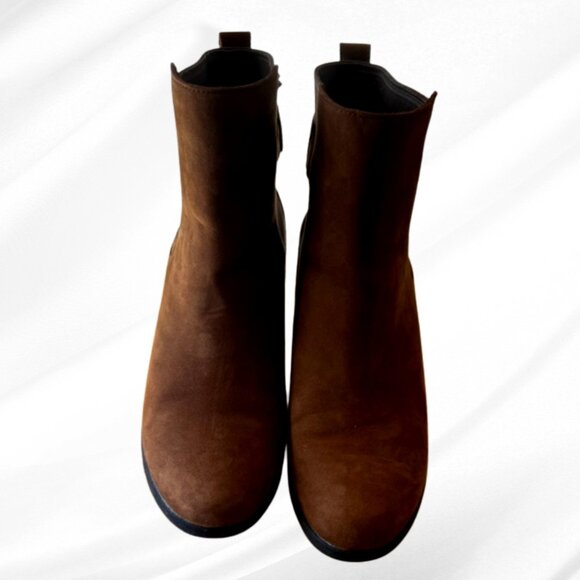 UGG Shoes - 🤎 UGG Indra Ankle Boots Brown Suede Size 9.5 - Like New! Barely Worn 🤎